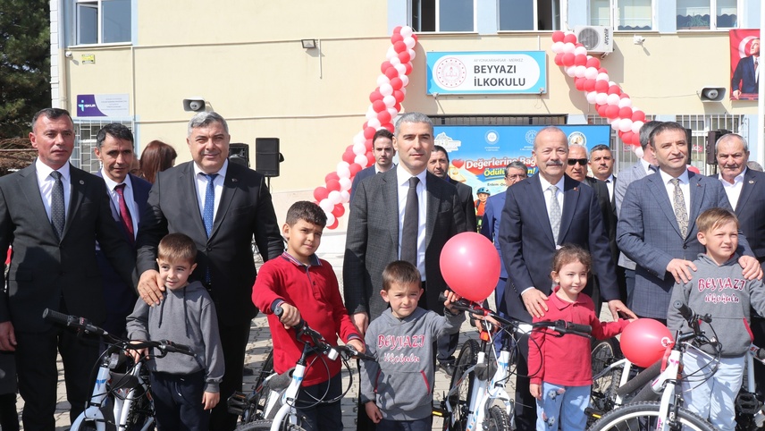 Afyonkarahisar'da "Değerlerine Bağlan, Ödülü Kazan" etkinliği düzenlendi