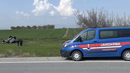 Kütahya'da devrilen otomobilin sürücüsü öldü