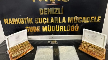 Denizli'de tatlı kutusunda 1,5 kilogram sentetik uyuşturucuyla yakalanan zanlı tutuklandı