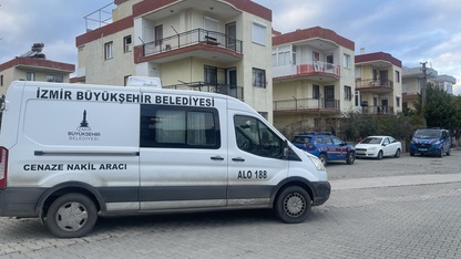 İzmir'de bir kadın evinde ölü bulundu