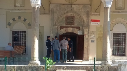 Manisa'da camide ahlaka aykırı davranış iddiasıyla 2 şüpheli tutuklandı