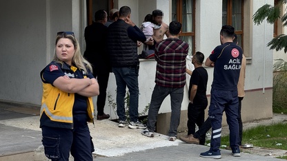 Denizli'de eşini ve kızını yaralayıp diğer kızını da rehin alan kişi gözaltına alındı