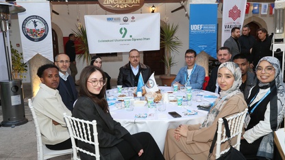 Aydın'daki iftar yemeğinde 30 ülkeden 250 öğrenci bir araya geldi