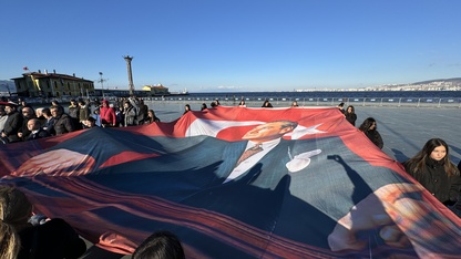 İzmir ve Aydın'da 24 Kasım Öğretmenler Günü kutlandı