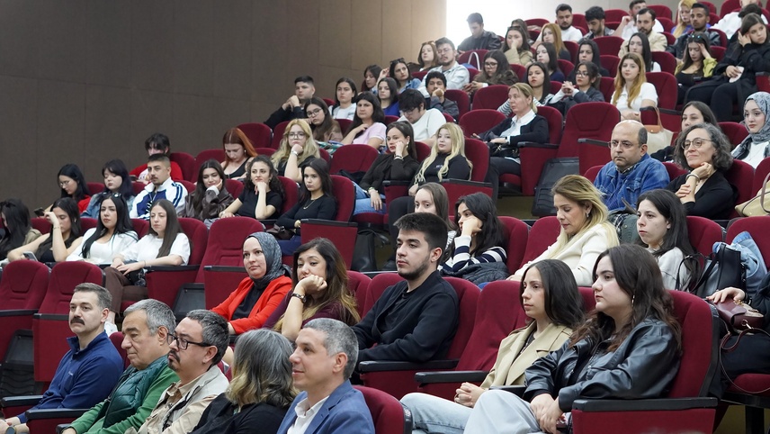 Genç sinemacıların eserleri Manisa Celal Bayar Üniversitesinde gösterime sunuldu