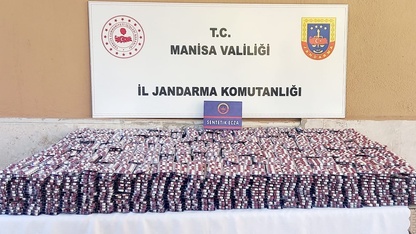 Alaşehir'de otomobilinde 40 bin 892 sentetik ecza hapı ele geçirildi
