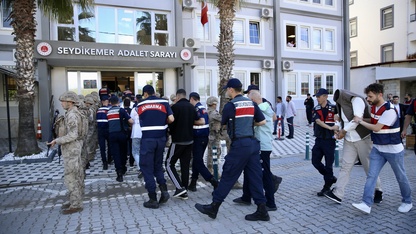 Muğla merkezli "Daltonlar" suç örgütü operasyonunda gözaltına alınan zanlılardan 10'u tutuklandı