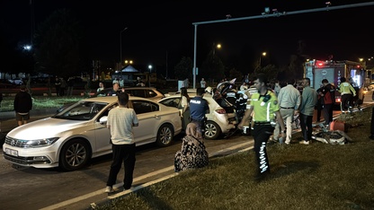 Kütahya'da zincirleme trafik kazasında 4 kişi yaralandı