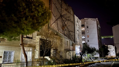 İzmir'de fırtına hayatı olumsuz etkiledi