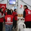 Türk Kızılayı gönüllüleri iftar çadırında görev alıyor