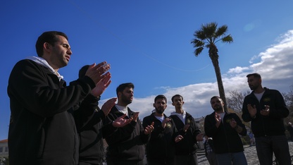 Türküler, üniversiteli gençlerin "alkış"ında ritim buluyor