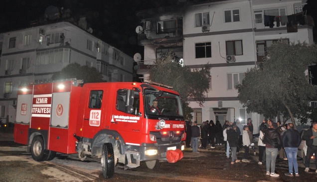 Ödemiş'te annesini hastaneye götüren kişinin evinde çıkan yangında hasar oluştu