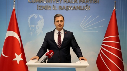 CHP Sözcüsü Yücel, MYK gündemine ilişkin İzmir'de basın toplantısı düzenledi: