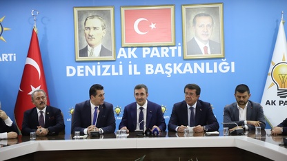 Cumhurbaşkanı Yardımcısı Yılmaz, AK Parti Denizli İl Başkanlığında konuştu: