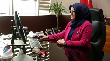 Manisa Celal Bayar Üniversitesi Rektörü Prof. Dr. Kibar, AA'nın "Yılın Kareleri" oylamasına katıldı