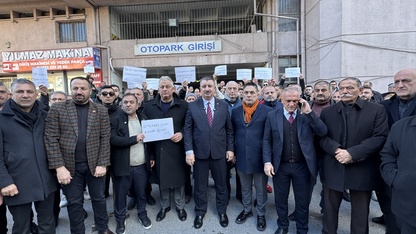 AK Parti'li Başdaş ve esnaftan Çankaya'daki otoparkın kapatılmasına tepki