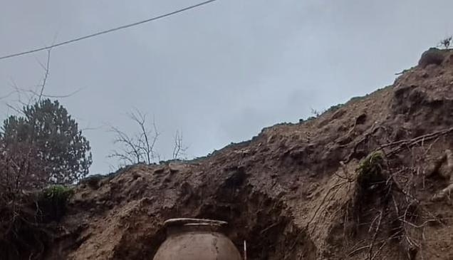 Denizli'de Orta Bizans dönemine ait tahıl küpü bulundu