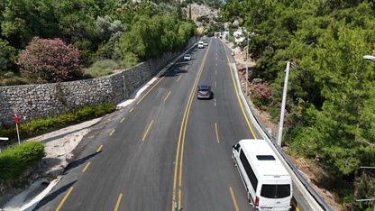 Fethiye Ölüdeniz yolunda alt yapı ve yol yapım çalışmaları sürüyor