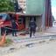 Manisa'da asansör ile koruma demirleri arasında sıkışan genç hayatını kaybetti