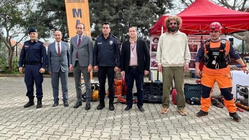 Datça'da 6 Şubat depremlerinde hayatını kaybedenler için anma programı düzenledi