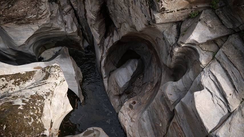 Taşyaran Vadisi, suyun sanat eserine dönüştürdüğü kayalarıyla ziyaretçi çekiyor