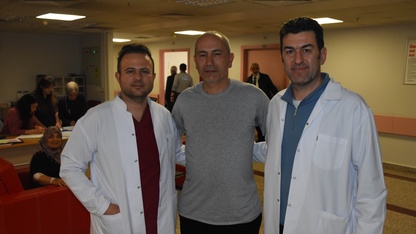 Ablasını kaybettiği kanserden erken teşhisle kurtuldu