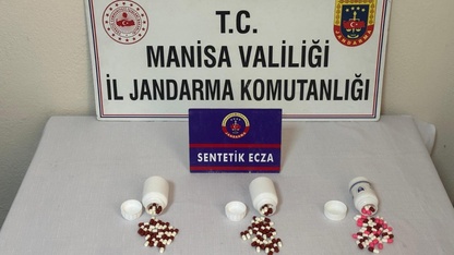 Alaşehir'de uyuşturucuyla yakalanan 2 şüpheli gözaltına alındı