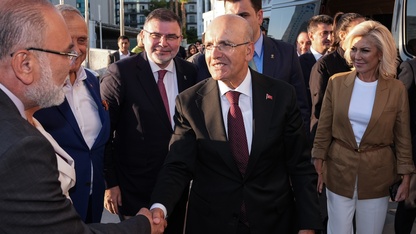 Hazine ve Maliye Bakanı Mehmet Şimşek İzmir'de ziyaretlerde bulundu