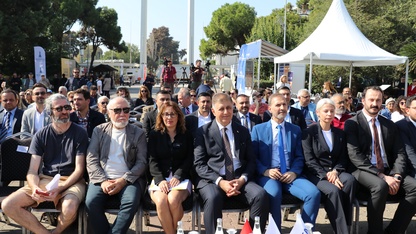 6. İzmir Kitap Fuarı başladı