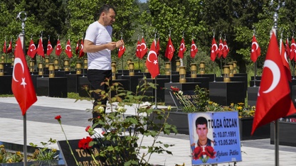 Soma'daki maden şehitleri facianın 12. yılında anıldı