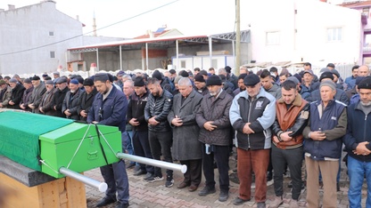 GÜNCELLEME - Afyonkarahisar'da kamyonetin çarptığı yaya öldü