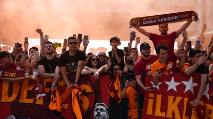 Galatasaray kafilesi, İzmir'e geldi