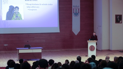 Muğla'da üniversite öğrencileri dolandırıcılık olaylarına karşı bilgilendirildi