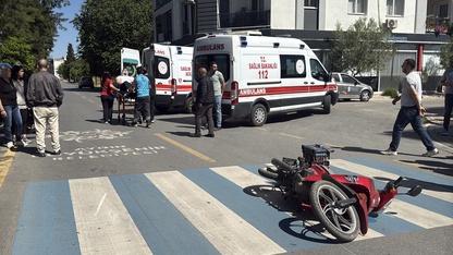 Aydın'da iki motosikletin çarpıştığı kazada sürücüler yaralandı