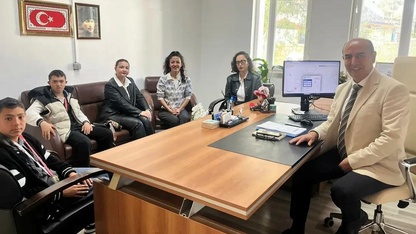 Muğla'da 2 özel sporcu atletizm yarışmasında başarı elde etti