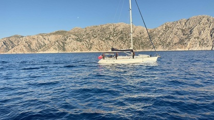 Marmaris açıklarında 70 düzensiz göçmen yakalandı