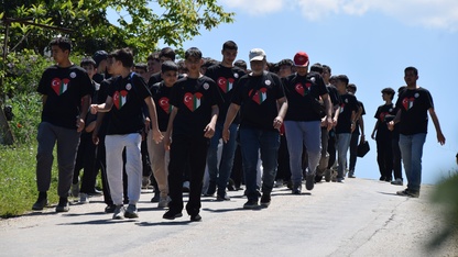 Manisa'da uçurtmalar Gazze ve Kahramanmaraş'ta hayatını kaybedenler için uçuruldu