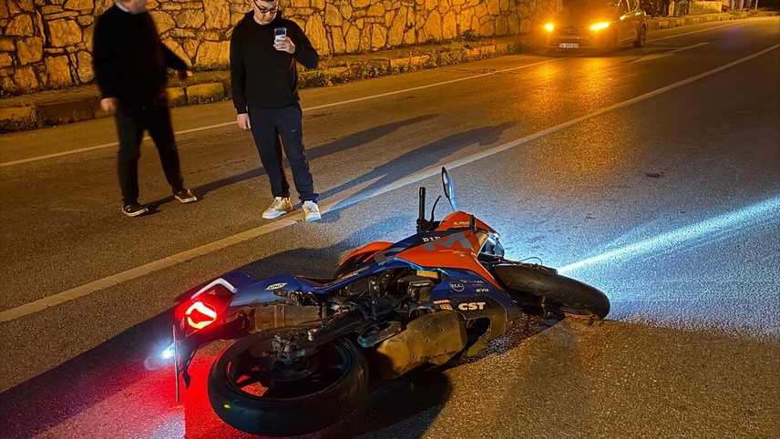Muğla'da devrilen motosikletin sürücüsü öldü