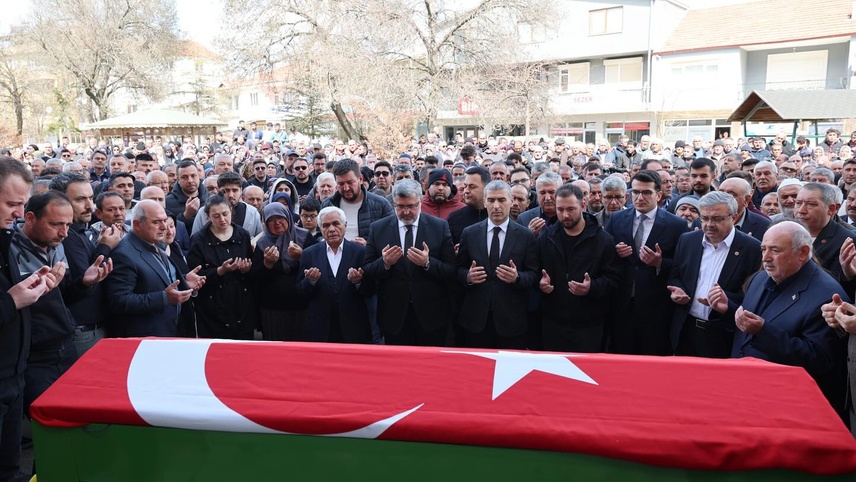 Afyonkarahisar'da vefat eden AK Parti Evciler İlçe Başkanı Savaş'ın cenazesi toprağa verildi