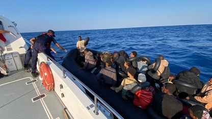 Fethiye açıklarında 36 düzensiz göçmen kurtarıldı