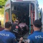 Kütahya'da yangında mahsur kalan yaşlı kadını itfaiye kurtardı