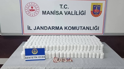 Manisa'da uyuşturucuyla yakalanan 2 şüpheli tutuklandı