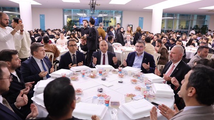 AK Parti İzmir Gençlik Kolları'ndan "Kampüs İçin İftar Vakti" programı