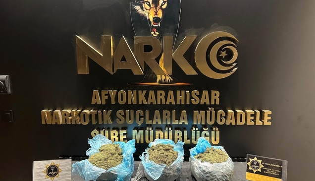 Afyonkarahisar'da uyuşturucu operasyonunda 3 zanlı tutuklandı