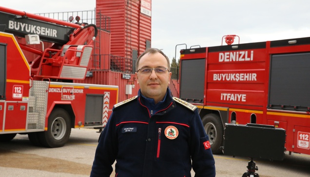 6 ŞUBAT DEPREMLERİNİN ÜÇÜNCÜ YILI - Denizlili itfaiyeciler, Hatay'da kurtardıkları depremzedeleri unutamıyor