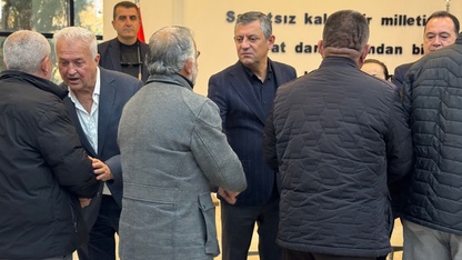 CHP Genel Başkanı Özel, Durbay ailesiyle taziye kabulüne devam etti