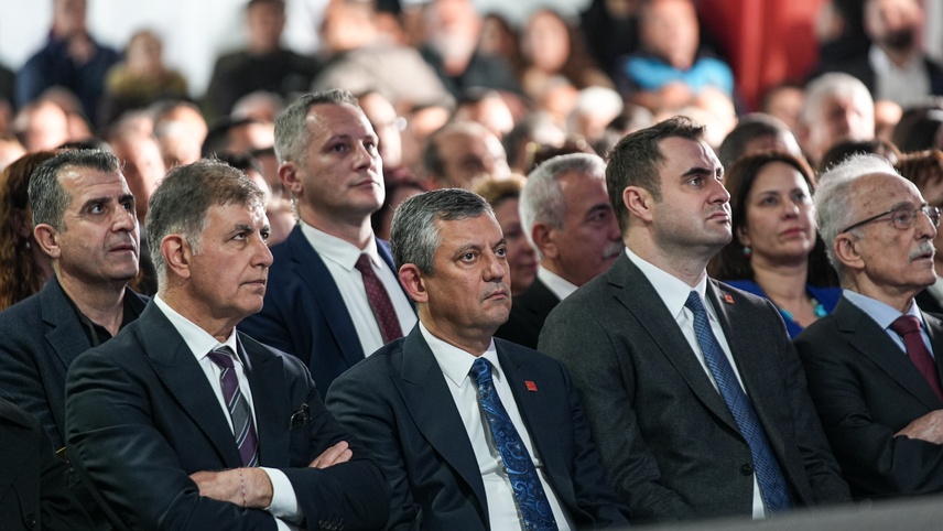 CHP Genel Başkanı Özel, İzmir'de Kiralık Toplu Konut Temel Atma Töreni'nde konuştu: