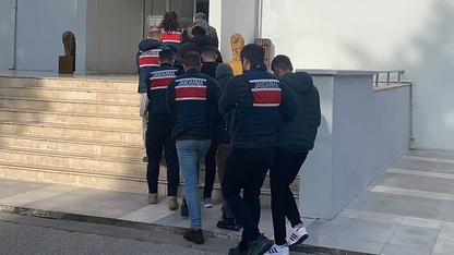 Manisa'da terör örgütü PKK/KCK'ya yönelik operasyonda 6 zanlı yakalandı