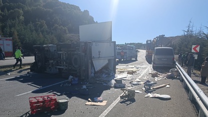 Denizli'de kazada ölen baba ve oğlu son yolculuklarına uğurlandı