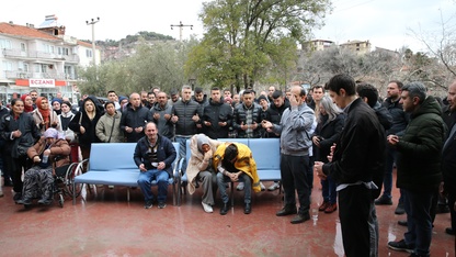 GÜNCELLEME 3 - Denizli'de devrilen midibüsteki 1 kişi öldü, 22 kişi yaralandı